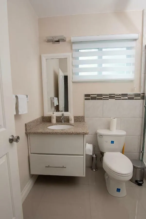The Crimson Apartment كينغستون جامايكا